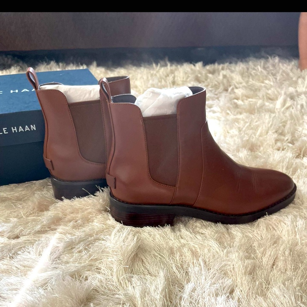 Cole Haan women boots sz. 7.5